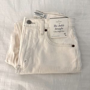 NWT Abercrombie & Fitch Curve Love Ultra High Rise Ankle Straight Jean